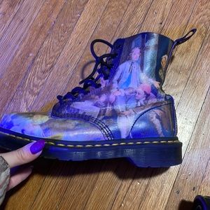 Museum Collection Dr. Martens size US6 EUC